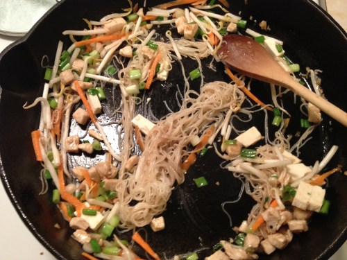 pad thai, thai food, thai street food, bangkok, street food, spring rolls, egg rolls, recipe, cooking, thai cuisine